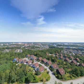 Bjrn Patrik Nordn r 40 r och bor i ett kedjehus p 134 kvm i Viksj, Jrflla tillsammans Bostaden ligger ca sex minuters gngvg (678 meter) frn vattnet. Patrik Nordn, Skridskovgen 23, Jrflla | satisfaction-survey.net