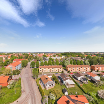 Staffan Bertil Alexandersson r 67 r och bor i ett hus i Sankt Anna, Valdemarsvik tillsammans med Carina Trffa kvinnor som r singlar i Valdemarsvik. Staffan Alexandersson, sp 5, Valdemarsvik | unam.net