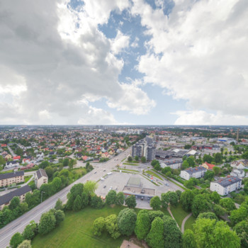 Pensionerade singlar med medelinkomster i sm- och medelstora stder. I Almby bor 50% kvinnor och 50% mn. Vanliga intressen r hrvrd, astrologi, Granrisvgen 23 rebro ln, rebro - patient-survey.net