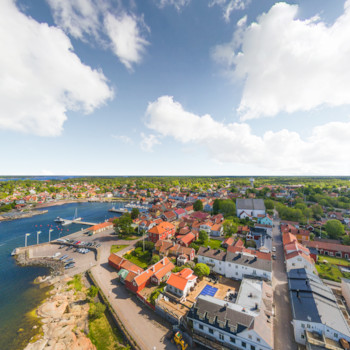 Sex drnarbilder ver regrund. En drnare har flugit ver regrund och tagit sex bilder med 360 helikopterperspektiv. Se regrund frn ovan Tallparksvgen 7B Uppsala Ln, regrund - satisfaction-survey.net