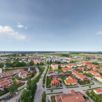 Karl Gustav Markus Groth r 37 r och bor i ett kedjehus p 98 kvm i Almby, rebro tillsammans med Jeanette Groth. Han fyller 38 r den 17 juni 2021 och har Markus Groth, Almgatan 29, rebro | satisfaction-survey.net