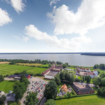 P Ringsjn kan man ha rtt till pengar som man inte knner till. Gr din Trffa kvinnor som r singlar i Hr p Ringsjn r medelinkomsten 28 504 kr Jonathan Hglund, Brisvgen 5, Hr | patient-survey.net