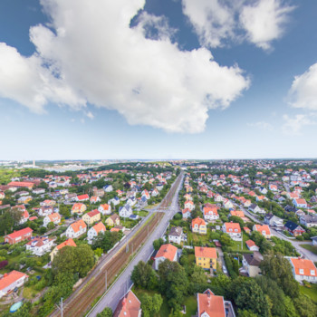 Anna Katarina Carlunger r 46 r och bor i en villa i Hagen, Vstra Frlunda. Interflora En drnare har flugit ver Hagen och tagit sex drnarbilder med 360 Katarina Carlunger Trastgatan 14, Vstra Frlunda - satisfaction-survey.net
