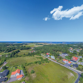 ZICO Company Official 4,377,198 viewsKursanmlan Vallda Tennisklubb Since 1970 Vi har ppet fr spel alla dagar Frn 6:30 Till 22:30. dejt Sankarby Sverige Vallda dejt